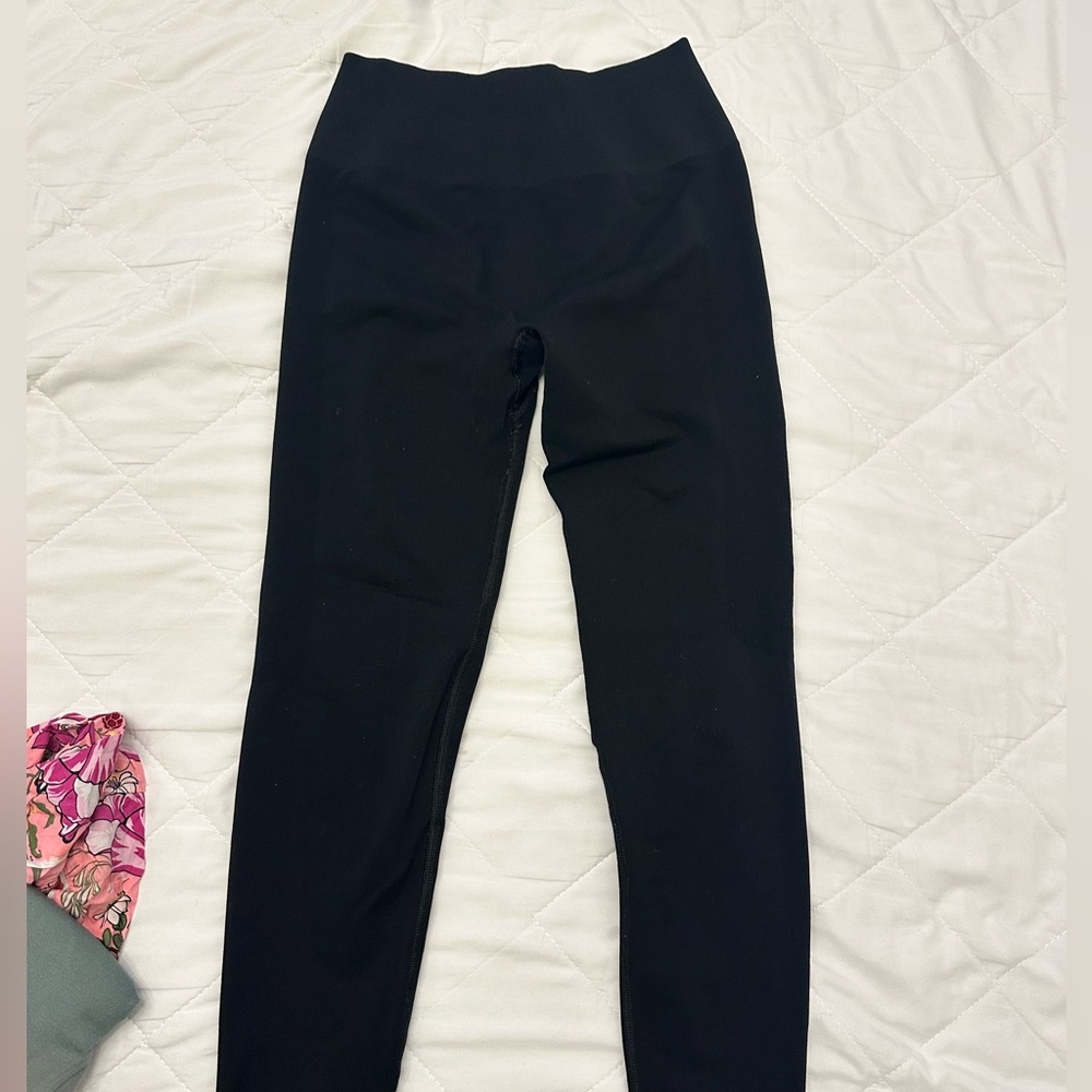 Alphalete black leggings